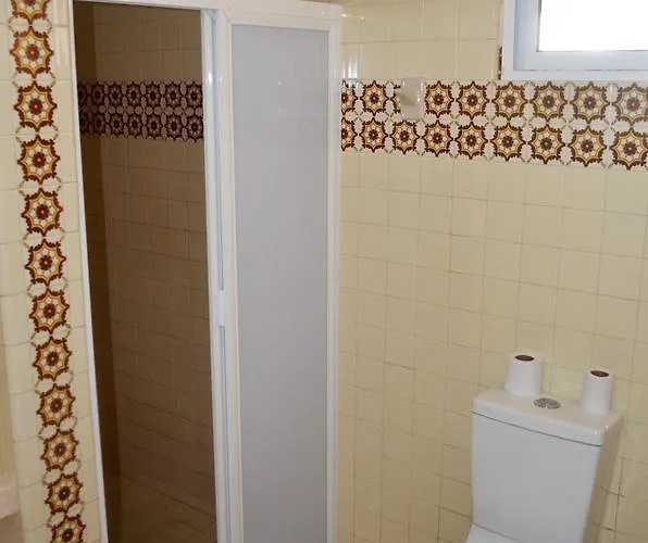 Hotel Gota De Sal 2*