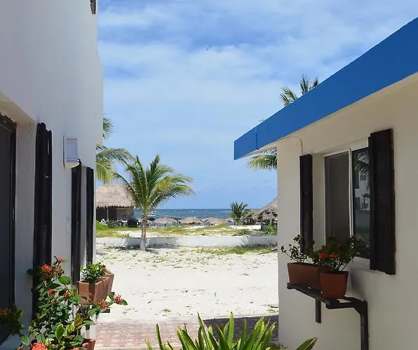 Hotel Gota De Sal 2*